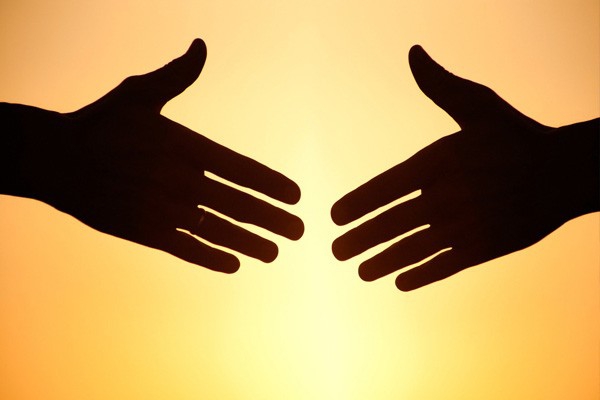 公司積極參與精準扶貧活動，捐款10萬元